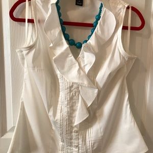 White House Blk Mkt Tuxedo sleeveless top